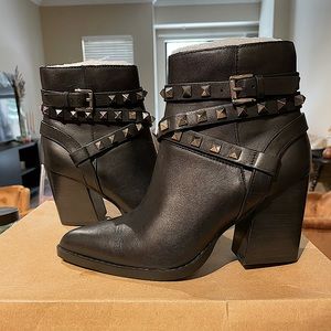 Black Steve Madden Booties